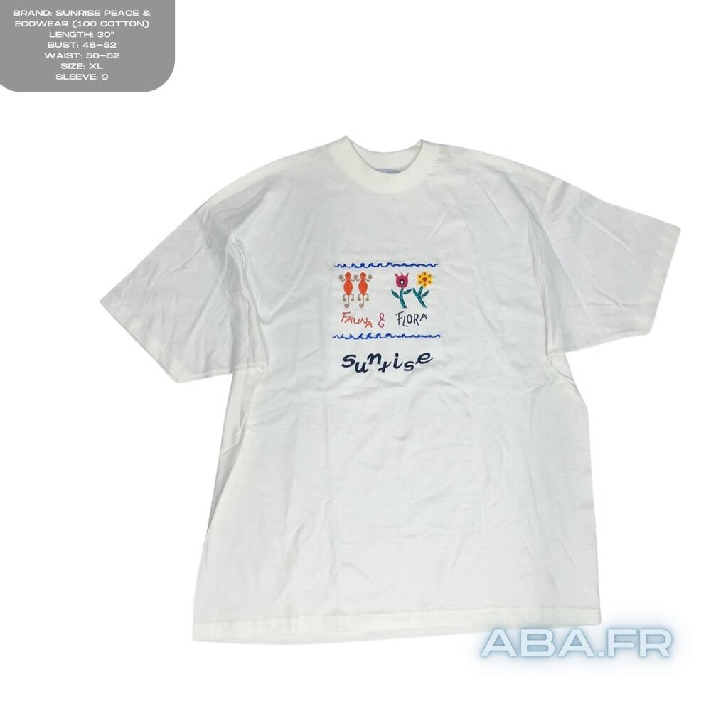 Cute, Heavyweight Embroidered Vintage White Tee Size XL Unisex